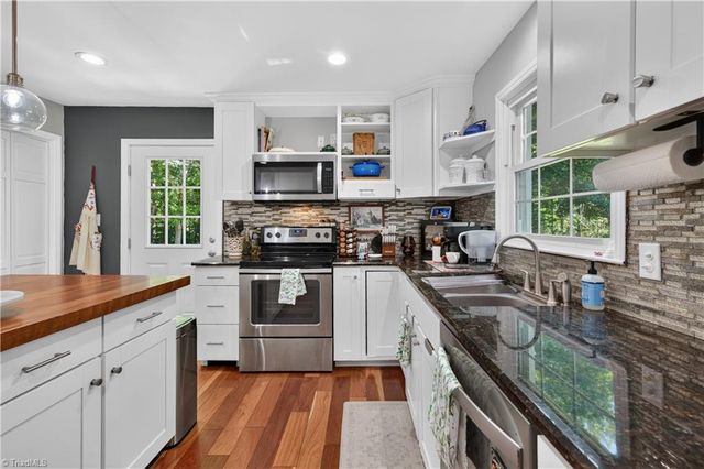 553 Cross Creek Drive, Mount Airy, NC 27030