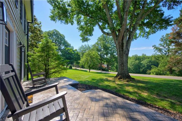 553 Cross Creek Drive, Mount Airy, NC 27030