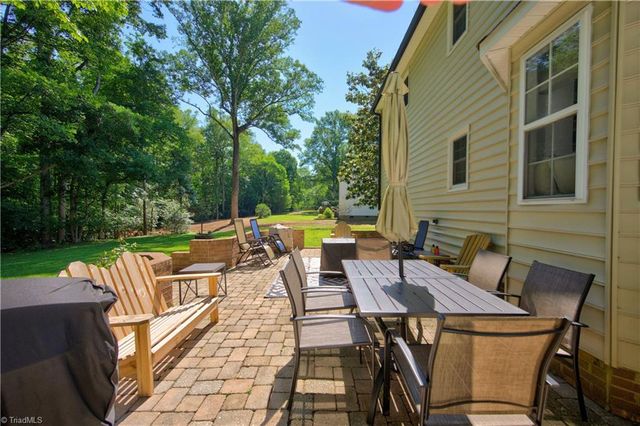 553 Cross Creek Drive, Mount Airy, NC 27030