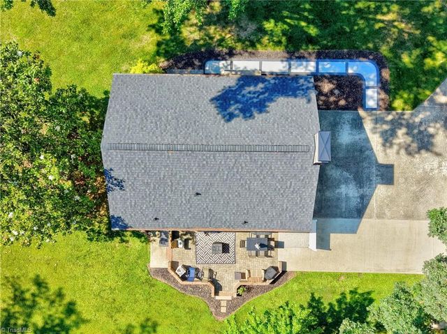 553 Cross Creek Drive, Mount Airy, NC 27030