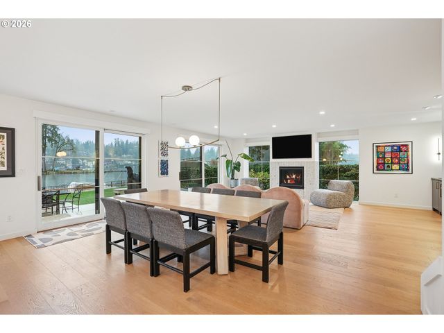 16840 ALDER Cir, Lake Oswego, OR 97034