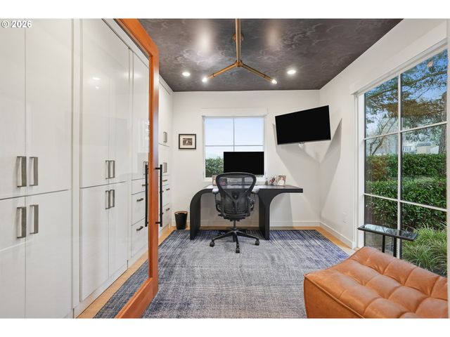 16840 ALDER Cir, Lake Oswego, OR 97034