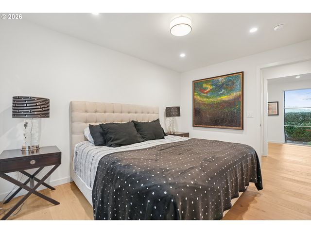 16840 ALDER Cir, Lake Oswego, OR 97034