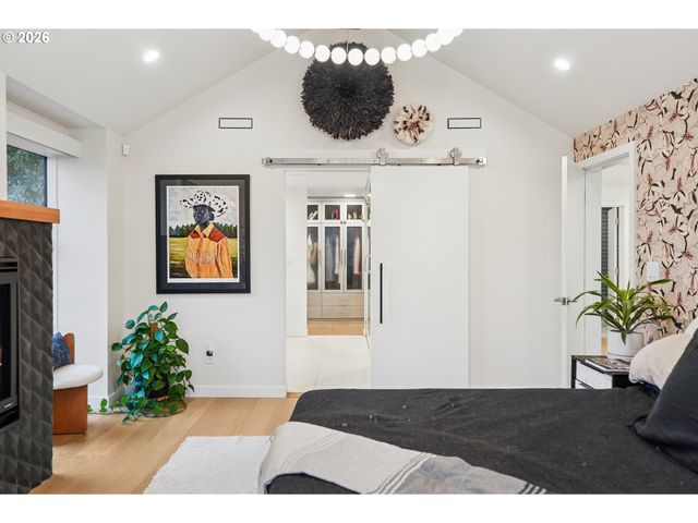 16840 ALDER Cir, Lake Oswego, OR 97034