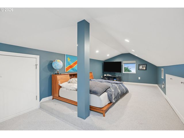 16840 ALDER Cir, Lake Oswego, OR 97034