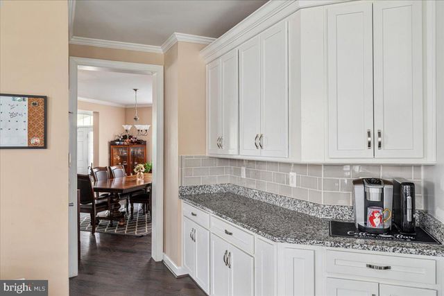 12137 HICKORY FALLS CT, Woodbridge, VA 22192
