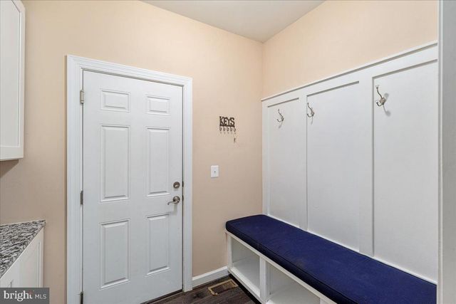 12137 HICKORY FALLS CT, Woodbridge, VA 22192