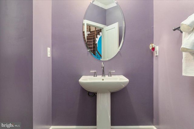 12137 HICKORY FALLS CT, Woodbridge, VA 22192
