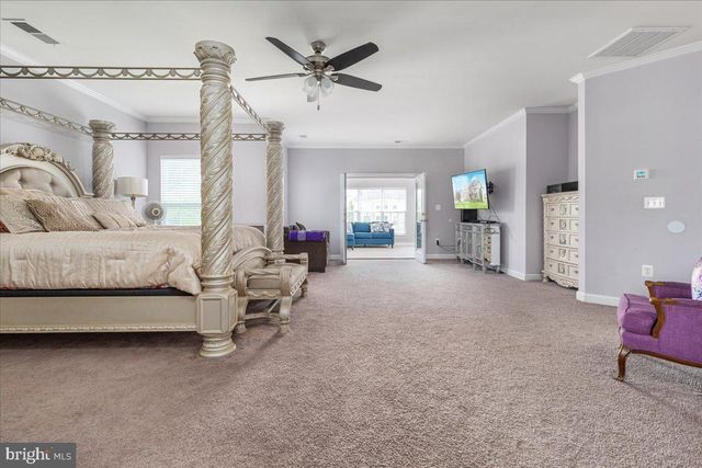 12137 HICKORY FALLS CT, Woodbridge, VA 22192