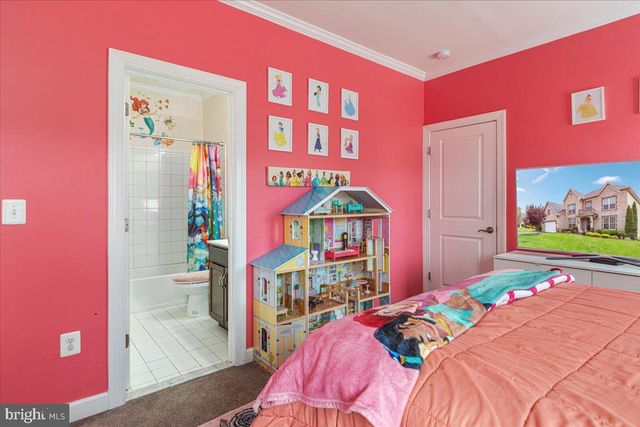 12137 HICKORY FALLS CT, Woodbridge, VA 22192