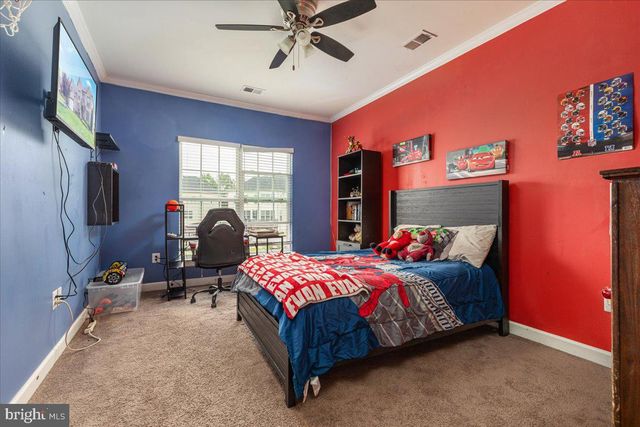 12137 HICKORY FALLS CT, Woodbridge, VA 22192