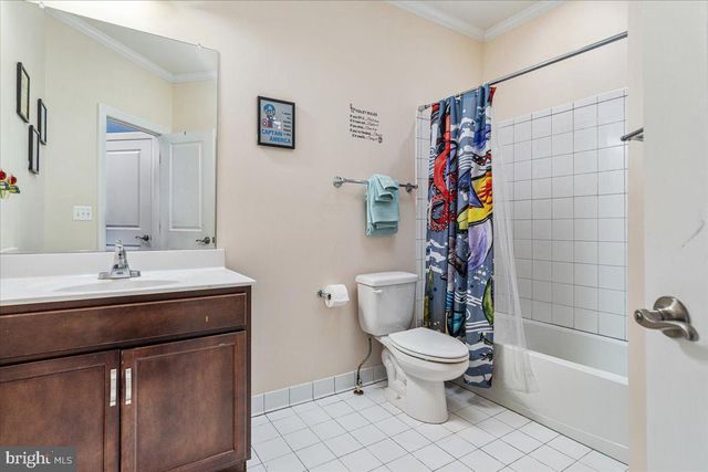 12137 HICKORY FALLS CT, Woodbridge, VA 22192