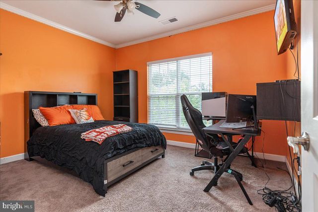 12137 HICKORY FALLS CT, Woodbridge, VA 22192