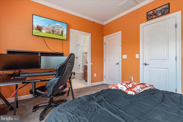 12137 HICKORY FALLS CT, Woodbridge, VA 22192