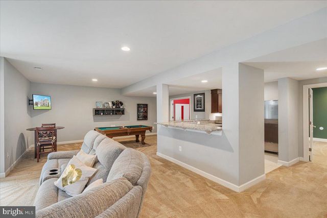 12137 HICKORY FALLS CT, Woodbridge, VA 22192