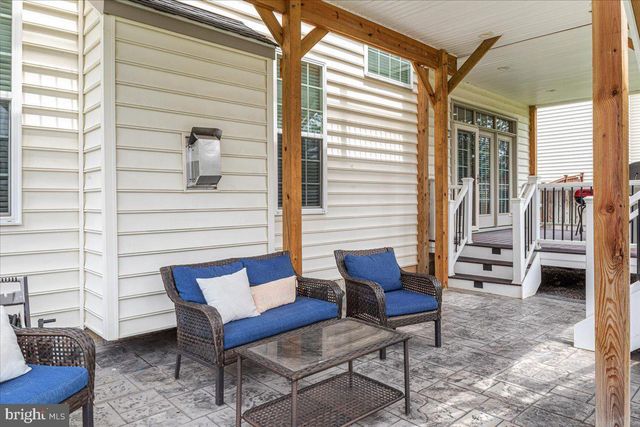 12137 HICKORY FALLS CT, Woodbridge, VA 22192