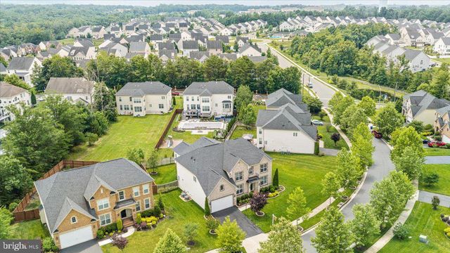 12137 HICKORY FALLS CT, Woodbridge, VA 22192