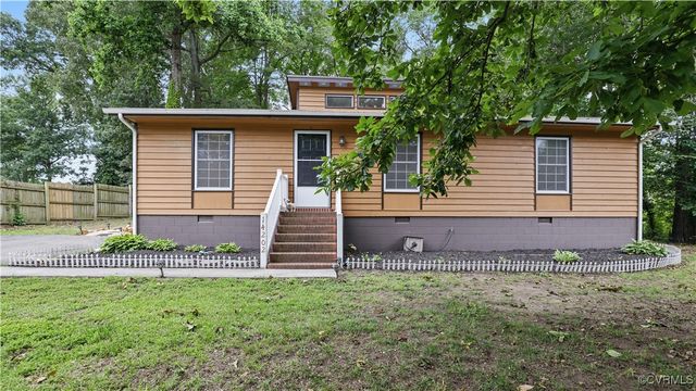 14202 Barberry Ct, Chester, VA 23836
