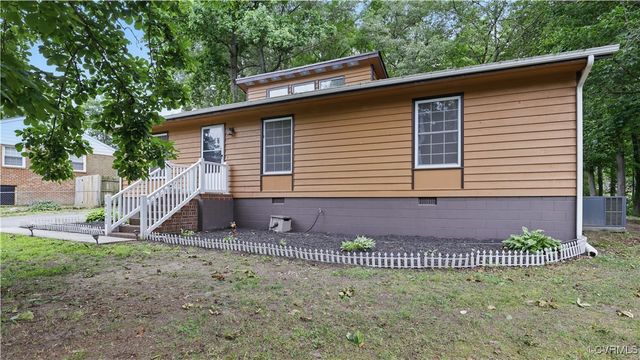 14202 Barberry Ct, Chester, VA 23836