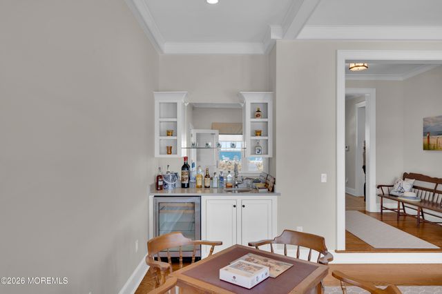 1087 Ocean Avenue, Mantoloking, NJ 08738