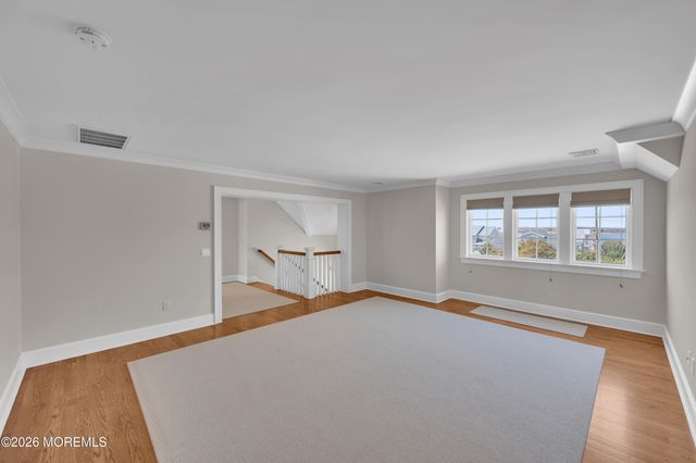 1087 Ocean Avenue, Mantoloking, NJ 08738