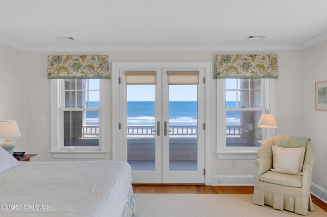 1087 Ocean Avenue, Mantoloking, NJ 08738