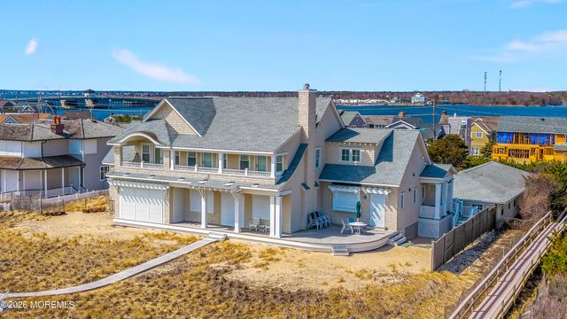1087 Ocean Avenue, Mantoloking, NJ 08738