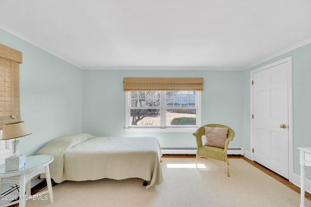 1087 Ocean Avenue, Mantoloking, NJ 08738