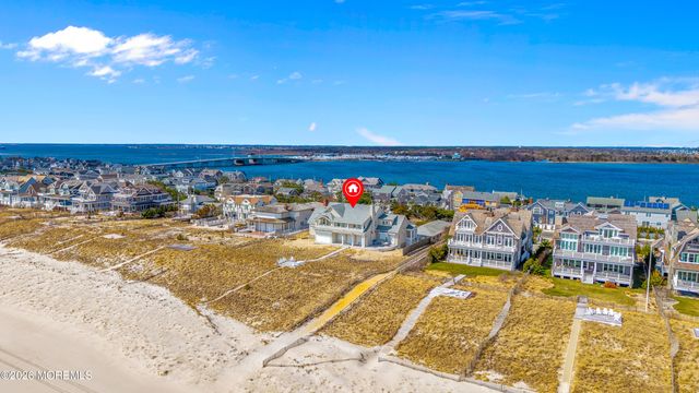 1087 Ocean Avenue, Mantoloking, NJ 08738