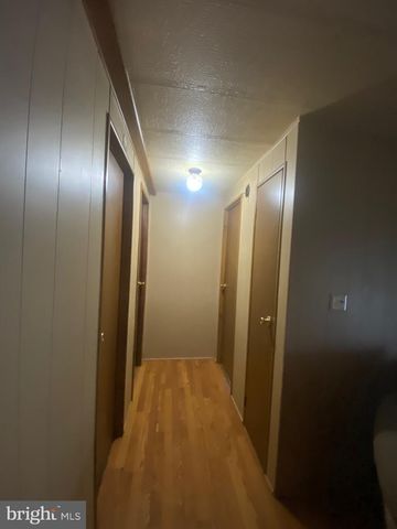 5319 GLENLOCH DR, Morrisville, PA 19067