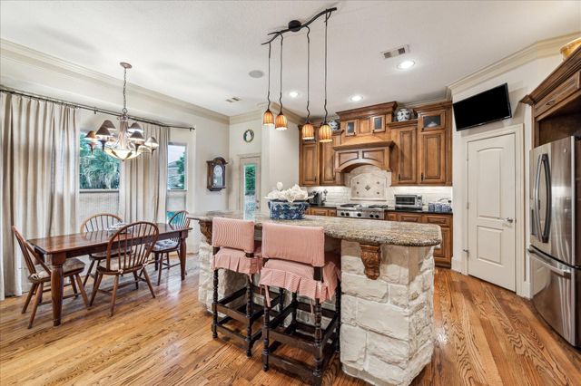 6417 Rodrigo Street, Houston, TX 77007