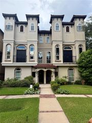 6417 Rodrigo Street, Houston, TX 77007