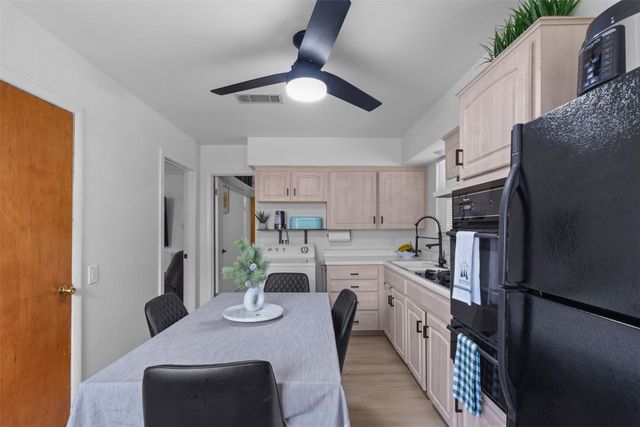 206 W Vista Drive, Garland, TX 75041