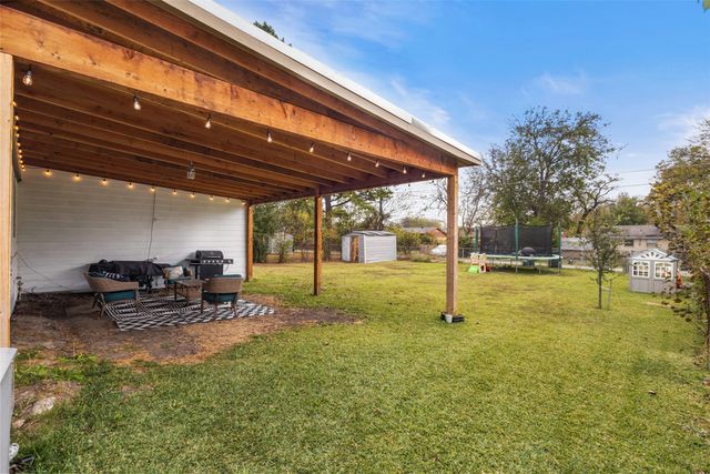 206 W Vista Drive, Garland, TX 75041