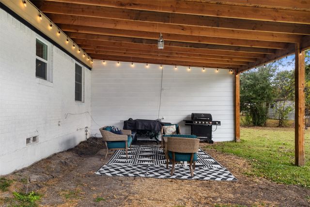 206 W Vista Drive, Garland, TX 75041