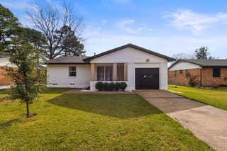 206 W Vista Drive, Garland, TX 75041