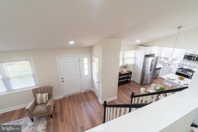 2104 WILDWOOD DR, Wilmington, DE 19805