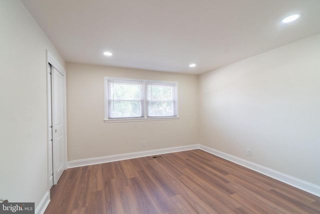 2104 WILDWOOD DR, Wilmington, DE 19805