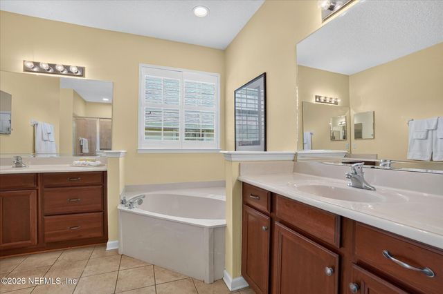 1416 WALNUT CREEK Drive, Fleming Island, FL 32003