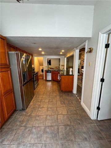 1323 San Miguel Drive, Springdale, AR 72762