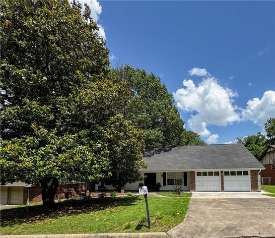 1323 San Miguel Drive, Springdale, AR 72762