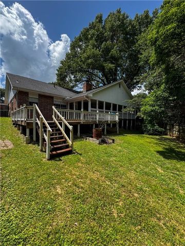 1323 San Miguel Drive, Springdale, AR 72762