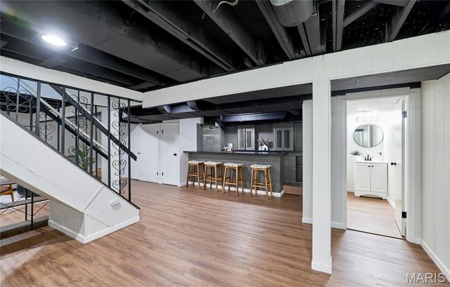 923 Swarthmore Lane, St Louis, MO 63130