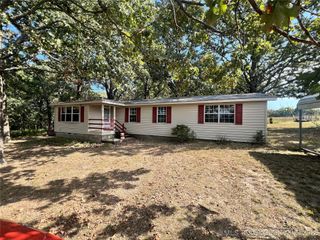 57298 S 608 Road, Kansas, OK 74347