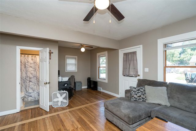 1120 Maish Avenue, Des Moines, IA 50315