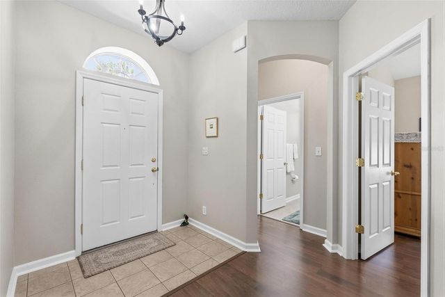 207 COLETON LANE, Deland, FL 32724