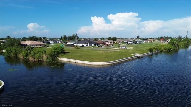 1919 NE 10th AVE, Cape Coral, FL 33909