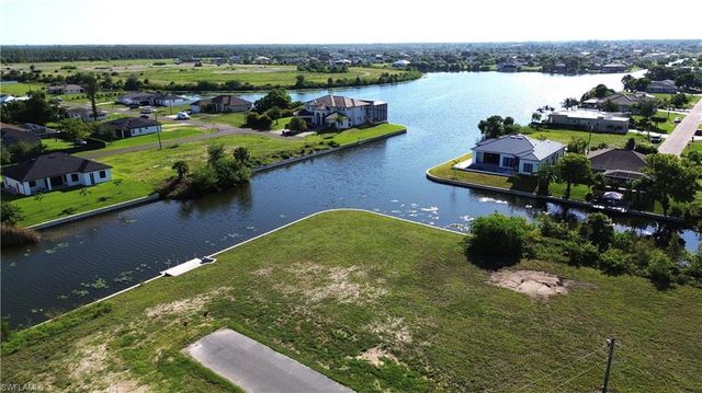 1919 NE 10th AVE, Cape Coral, FL 33909