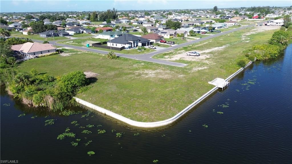 1919 NE 10th AVE, Cape Coral, FL 33909