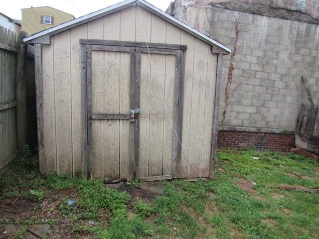 608 George Street, Wilmerding, PA 15148